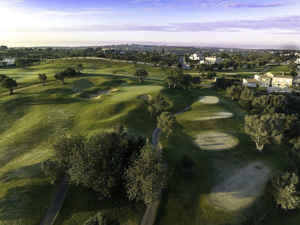 https://www.portugalgolfcourses.info/uploads/golf-courses/Vale_da_Pinta_Golf_Course_2_42E0rqCPFU_20240609115739.jpg